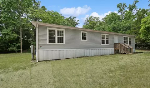 222 SW Turtle Pl, Fort White, FL 32038