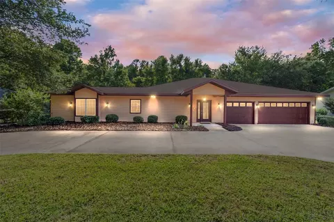 11734 NW 74th Ter, Alachua, FL 32615