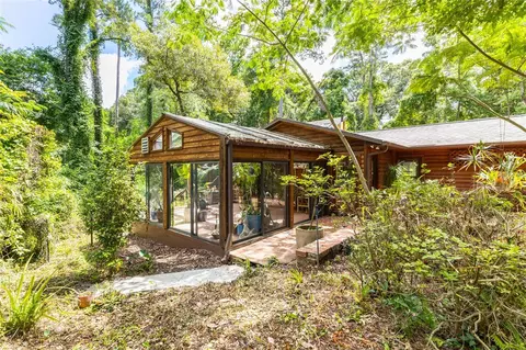 6508 NW 27th Pl, Gainesville, FL 32606