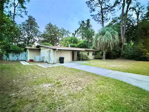 1216 NE 17th Ave, Gainesville, FL 32609