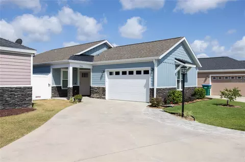 1762 SW 247th St, Newberry, FL 32669