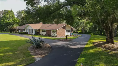 11106 Creek Dr, Alachua, FL 32615