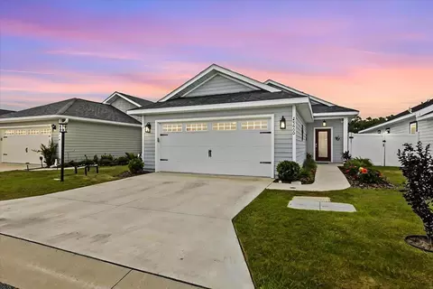 24600 SW 17th Pl, Newberry, FL 32669