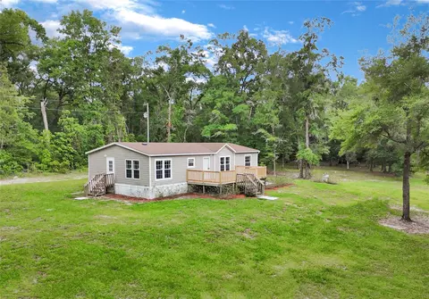 2048 SW Elim Church Rd, Fort White, FL 32038
