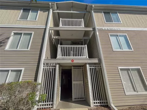 4000 SW 23rd St #6-203, Gainesville, FL 32608