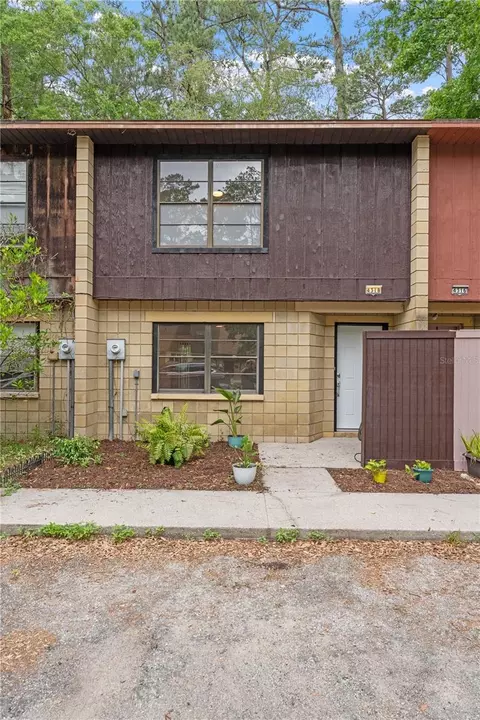 4318 SW 68th Ter, Gainesville, FL 32608