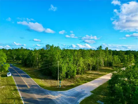 000 Whilwind Loop, Hawthorne, FL 32640