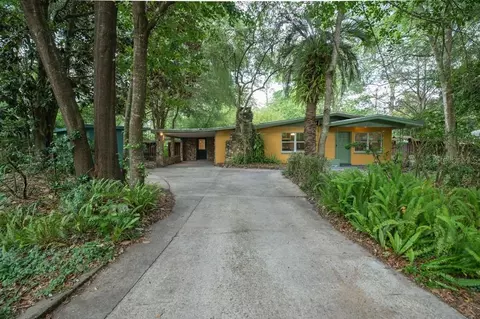 4215 NW 21st Dr, Gainesville, FL 32605