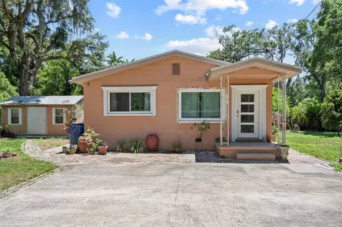 9936 Harney Rd, Thonotosassa, FL 33592