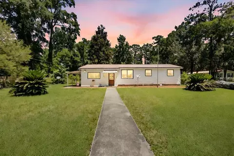 7950 Stephen Foster Ave, Fanning Springs, FL 32693
