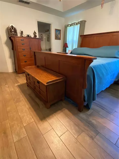 Bedroom - 1801 NE 77th St, Ocala, FL 34479 photo 1 of 1