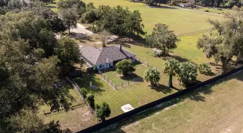 View/Area - 1801 NE 77th St, Ocala, FL 34479 photo 2 of 3