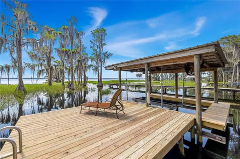 222 SE 5th Ave, Melrose, FL 32666