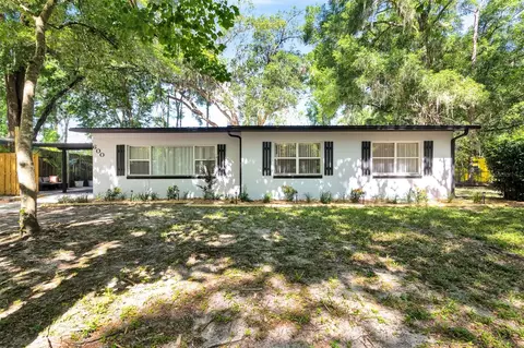 600 NW 36th Dr, Gainesville, FL 32607