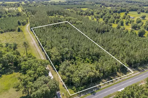 9755 SW Tustenuggee Ave, Lake City, FL 32024