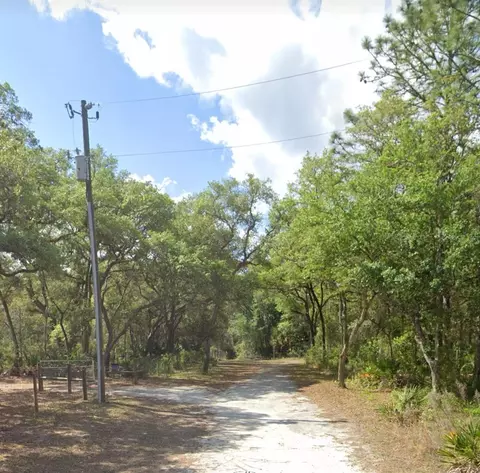 10706 S New Hampshire Dr, Homosassa, FL 34446