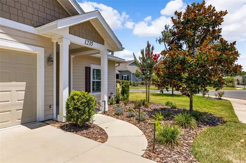 1235 NW 129th Dr, Newberry, FL 32669