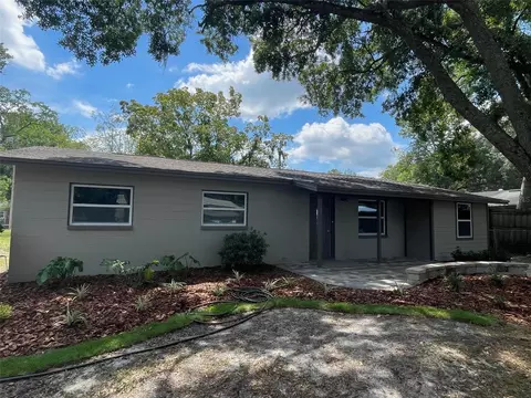 3811 NE 13th Dr, Gainesville, FL 32609