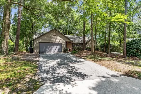 7933 SW 47th Ct, Gainesville, FL 32608