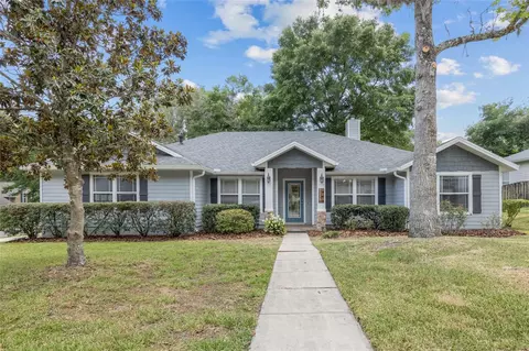 9215 NW 26th Ave, Gainesville, FL 32606