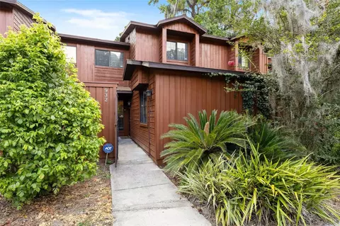 932 SW 55th Ter, Gainesville, FL 32607