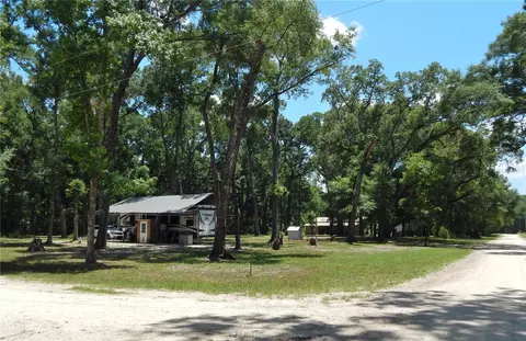 29264 45th Rd, Branford, FL 32008