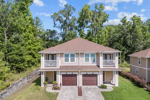 2626 NW 104th Ct #10, Gainesville, FL 32606