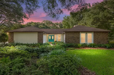 9530 SW 1st Pl, Gainesville, FL 32607