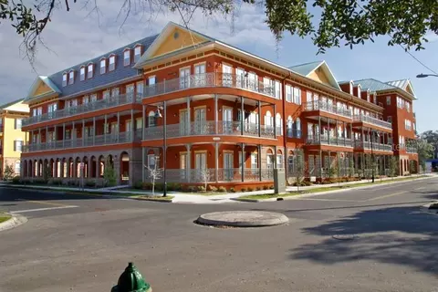 1320 NW 3rd Ave #222, Gainesville, FL 32603