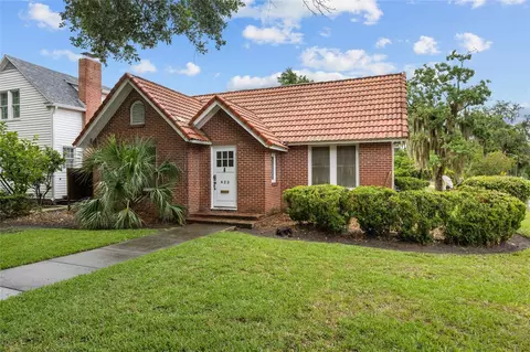 423 SW 10th St, Gainesville, FL 32601
