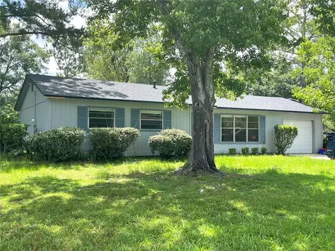 6327 NW 27th Ter, Gainesville, FL 32653