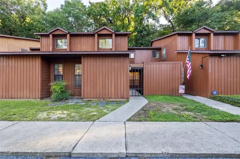5728 SW 8th Pl, Gainesville, FL 32607