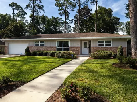 3855 NW 37th Pl, Gainesville, FL 32606