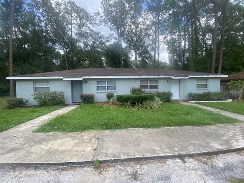 2114 NW 55th Blvd #17 & 18, Gainesville, FL 32653
