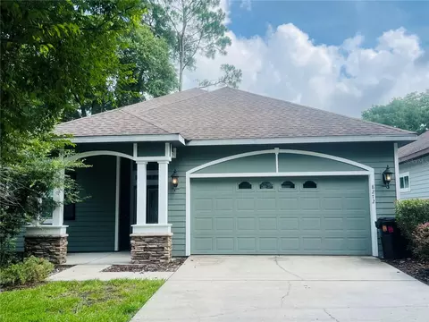 8272 SW 78th Ln, Gainesville, FL 32608