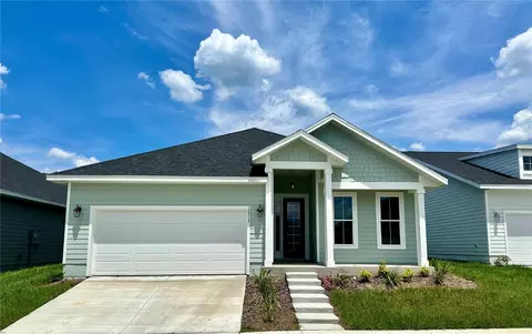 12513 NW 158 St, Alachua, FL 32615