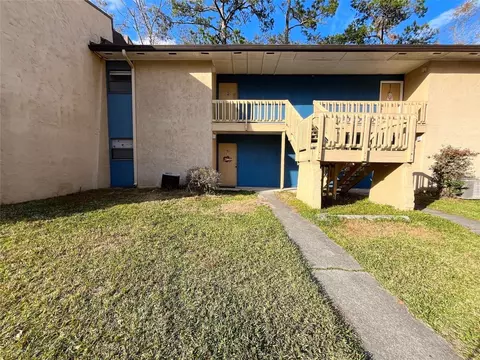 2811 SW Archer Rd # V-182, Gainesville, FL 32608