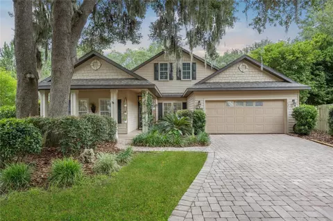 7371 SW 84th Dr, Gainesville, FL 32608