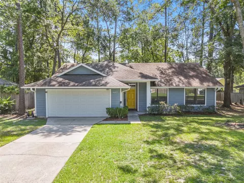 4527 NW 20th Dr, Gainesville, FL 32605