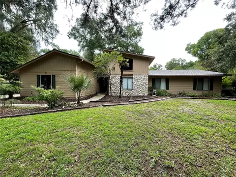 1907 SW 81st Ter, Gainesville, FL 32607