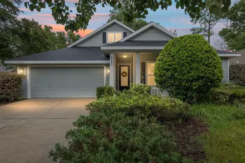 8680 SW 80th Pl, Gainesville, FL 32608