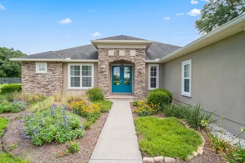 1047 SW Mandiba Dr, Lake City, FL 32024