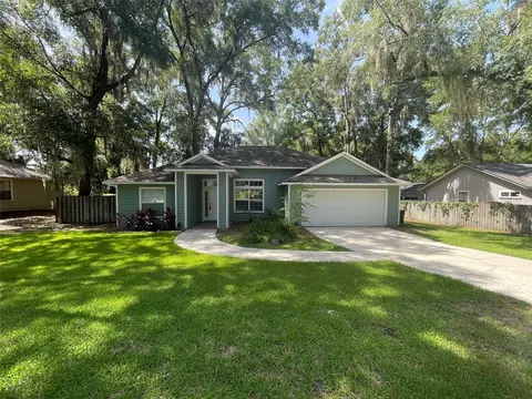 8319 SW 61st Pl, Gainesville, FL 32608