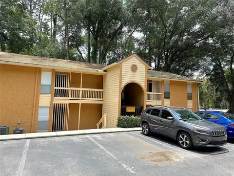 1810 NW 23rd Blvd #217, Gainesville, FL 32605