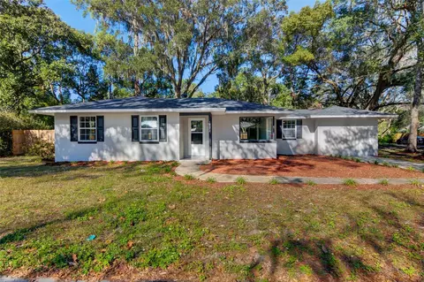1022 NE 8th Ave, Gainesville, FL 32601