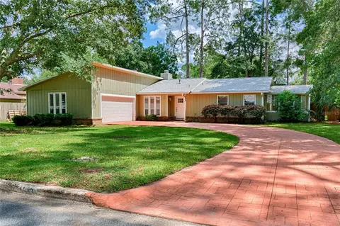 3135 NW 68th Ave, Gainesville, FL 32653