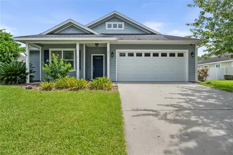16607 NW 194th St, High Springs, FL 32643