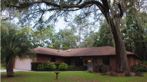 131 Pearsall Cir, Melrose, FL 32666