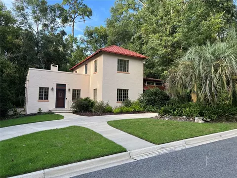 2616 SW 4th Pl, Gainesville, FL 32607