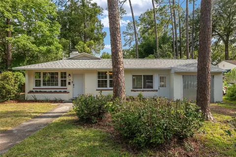 645 NE 10th Pl, Gainesville, FL 32601